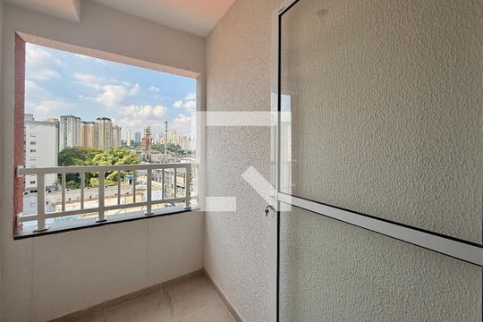 Sacada de apartamento à venda com 2 quartos, 29m² em Santo Amaro, São Paulo
