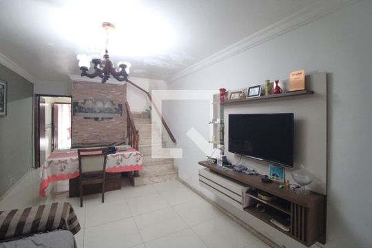 Casa à venda com 3 quartos, 126m² em Vila Represa, São Paulo