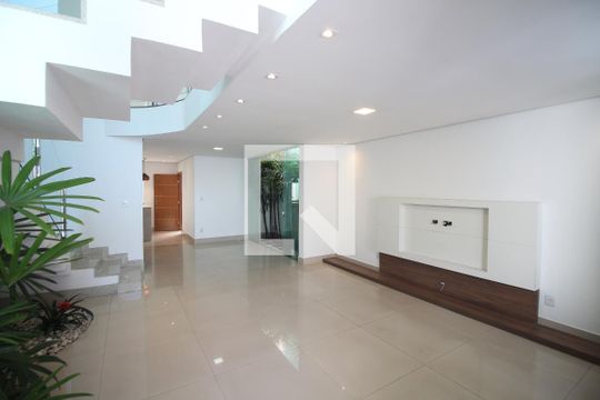 Sala de casa para alugar com 3 quartos, 172m² em Pindorama, Belo Horizonte