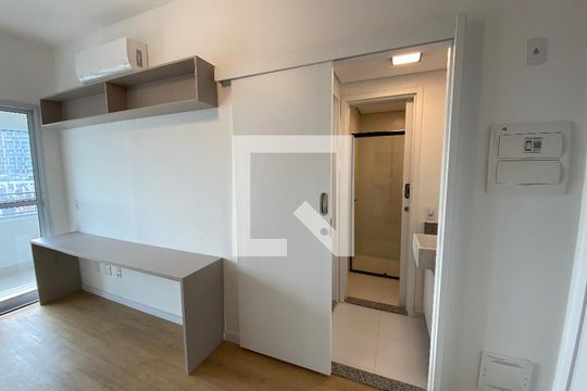 Sala de apartamento para alugar com 1 quarto, 33m² em Butantã, São Paulo
