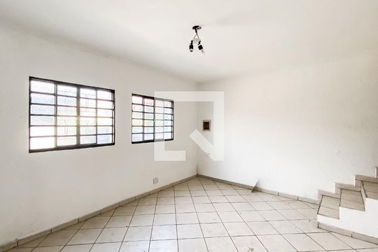 Apartamento para alugar com 2 quartos, 110m² em Artur Alvim, São Paulo