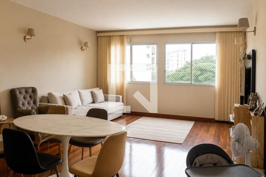 Apartamento à venda com 3 quartos, 148m² em Vila Itapura, Campinas