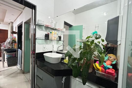 Apartamento para alugar com 2 quartos, 54m² em Estrela Dalva, Ribeirão das Neves