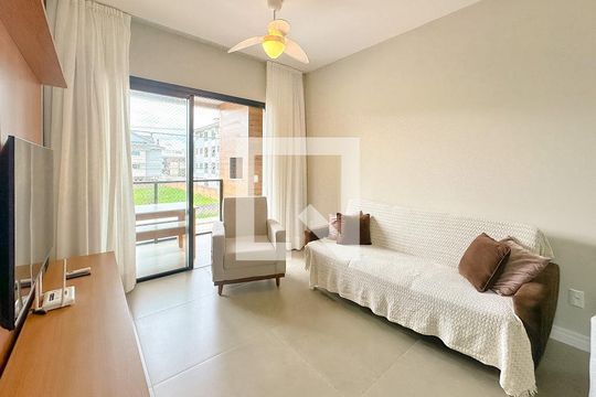 Sala de TV de apartamento para alugar com 2 quartos, 75m² em Ingleses do Rio Vermelho, Florianópolis
