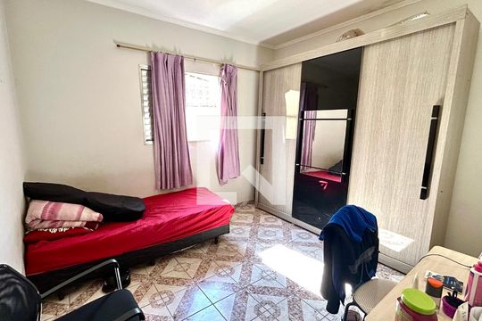 Quarto 1 de casa à venda com 3 quartos, 235m² em Jardim Valeria, Guarulhos