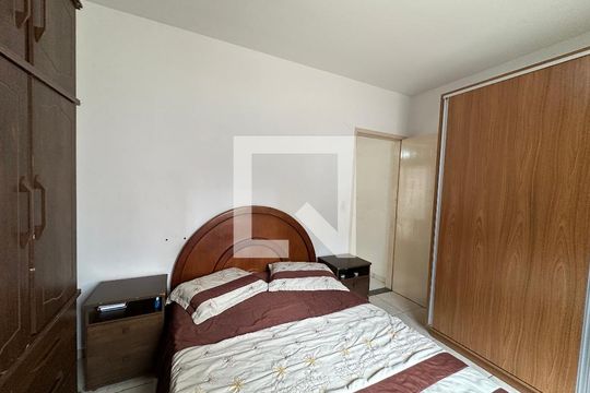 Quarto 1 de casa à venda com 2 quartos, 147m² em Jardim Sao Pedro, Barueri