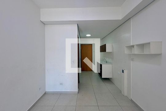 Sala de kitnet/studio à venda com 1 quarto, 30m² em Jardim Sabara, São Paulo