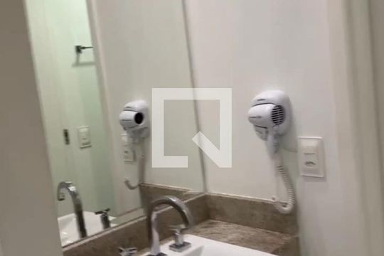 Apartamento para alugar com 1 quarto, 45m² em Gonzaga, Santos