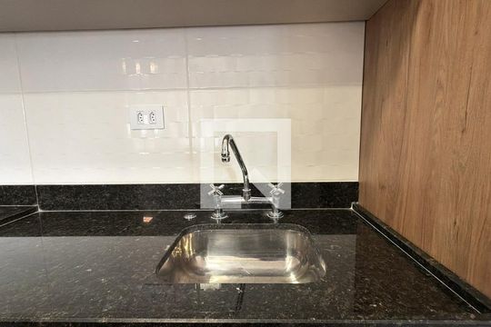 Cozinha de apartamento à venda com 2 quartos, 50m² em Quarta Parada, São Paulo