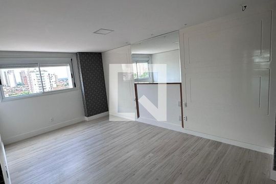 Apartamento para alugar com 3 quartos, 170m² em Osvaldo Rezende, Uberlândia