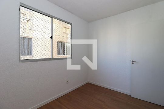 Quarto 1 de apartamento à venda com 2 quartos, 40m² em Sarandi, Porto Alegre