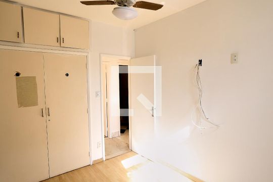 Quarto de apartamento à venda com 3 quartos, 88m² em Cidade Nova, Belo Horizonte