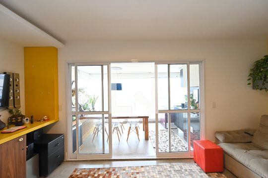 Sala de apartamento à venda com 3 quartos, 84m² em Chácara Inglesa, São Paulo