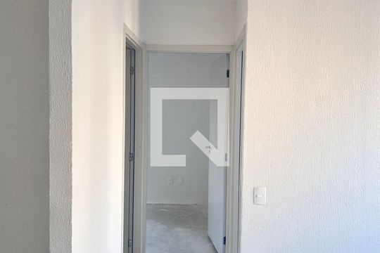 Sala de apartamento à venda com 2 quartos, 42m² em Campo Novo, Porto Alegre