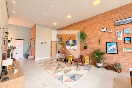 Casa de Condomínio à venda com 3 quartos, 1000m² em Caxambu, Jundiaí