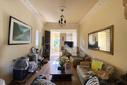 Casa à venda com 4 quartos, 110m² em Engenho de Dentro, Rio de Janeiro