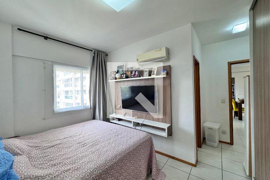 Suíte de apartamento para alugar com 2 quartos, 86m² em Recreio dos Bandeirantes, Rio de Janeiro