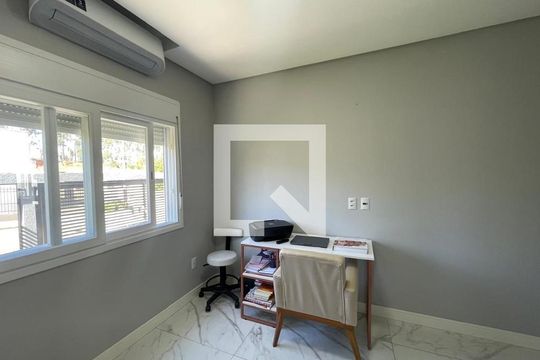 Casa à venda com 3 quartos, 138m² em Canudos, Novo Hamburgo
