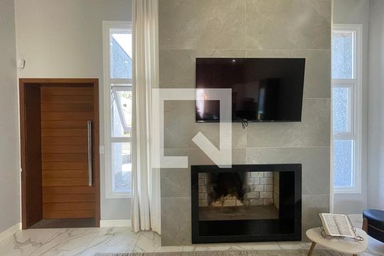 Casa à venda com 3 quartos, 138m² em Canudos, Novo Hamburgo