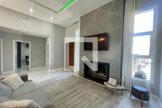 Casa à venda com 3 quartos, 138m² em Canudos, Novo Hamburgo