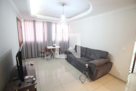 Apartamento à venda com 3 quartos, 63m² em Novo Eldorado, Contagem