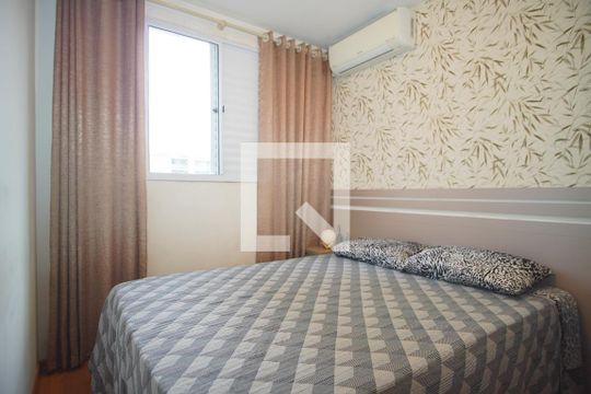 Quarto 1 de apartamento à venda com 2 quartos, 49m² em Humaitá, Porto Alegre