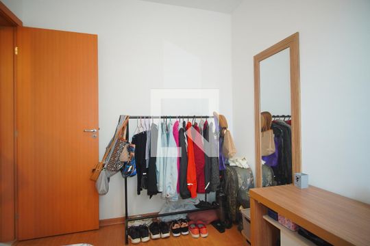 Quarto 2 de apartamento à venda com 2 quartos, 49m² em Humaitá, Porto Alegre