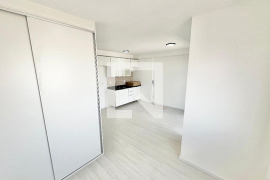 Sala/Quarto/Cozinha de kitnet/studio para alugar com 1 quarto, 30m² em Tucuruvi, São Paulo