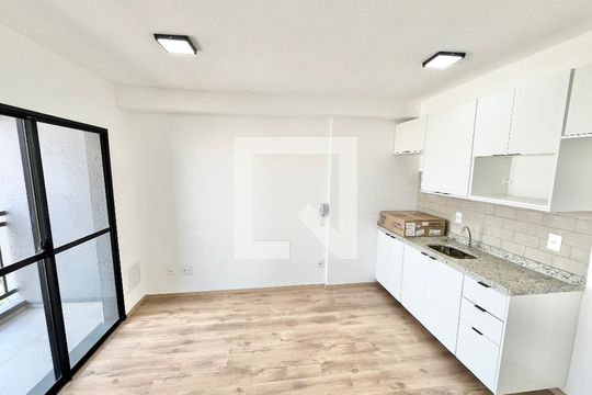 Sala/Quarto/Cozinha de kitnet/studio para alugar com 1 quarto, 30m² em Tucuruvi, São Paulo