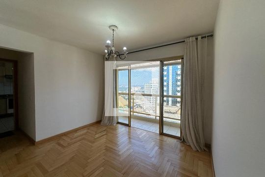 Sala de apartamento para alugar com 3 quartos, 107m² em Alphaville Industrial, Barueri