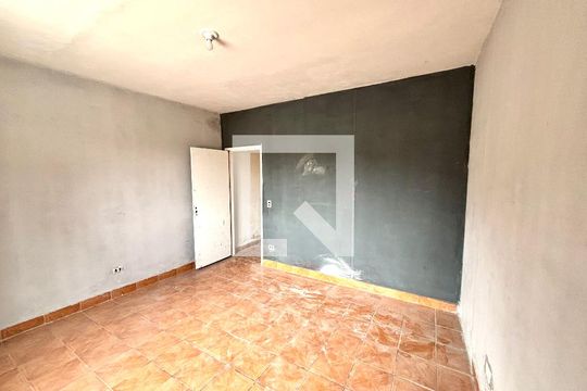 Quarto 1 de casa para alugar com 2 quartos, 80m² em Jardim Campinas, São Paulo