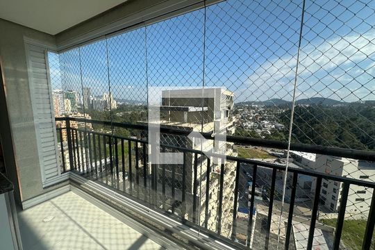 Varanda da Sala de apartamento à venda com 2 quartos, 71m² em Alphaville Residencial Um, Barueri