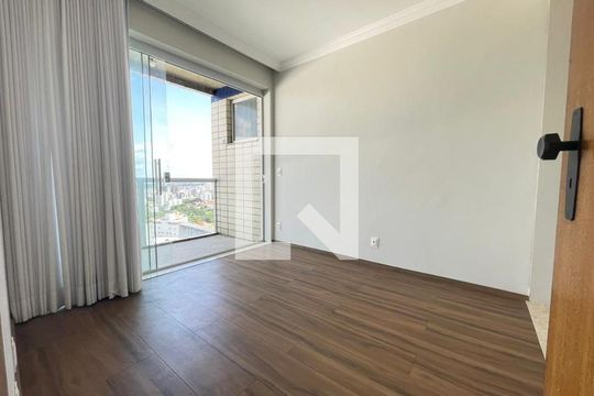 Apartamento à venda com 3 quartos, 90m² em Ouro Preto, Belo Horizonte