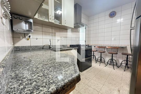 Apartamento à venda com 3 quartos, 90m² em Ouro Preto, Belo Horizonte