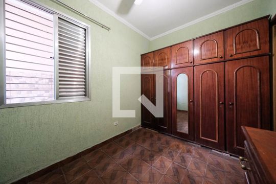 Quarto de casa para alugar com 4 quartos, 200m² em Jardim Aricanduva, São Paulo
