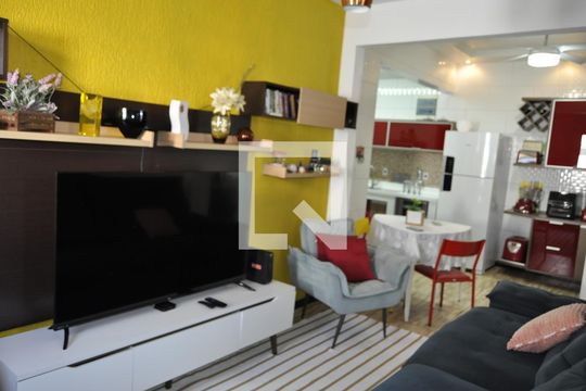 Casa à venda com 2 quartos, 110m² em Engenho de Dentro, Rio de Janeiro