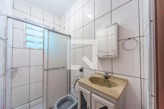 Banheiro  de casa à venda com 2 quartos, 89m² em Jardim Cipreste, São Bernardo do Campo