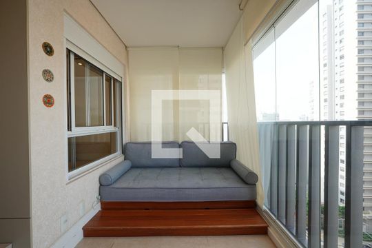 Varanda de apartamento à venda com 2 quartos, 68m² em Vila Dom Pedro I, São Paulo