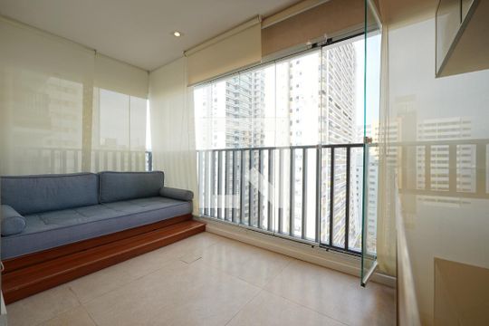 Varanda de apartamento à venda com 2 quartos, 68m² em Vila Dom Pedro I, São Paulo