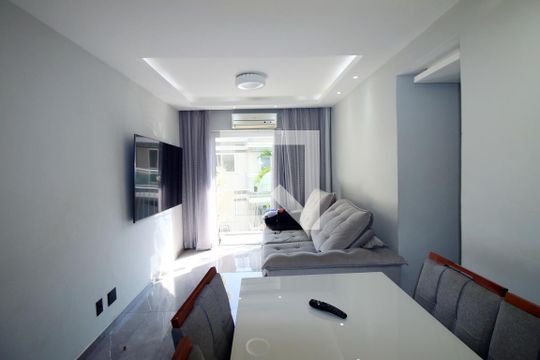 Apartamento à venda com 3 quartos, 67m² em Vaz Lobo, Rio de Janeiro