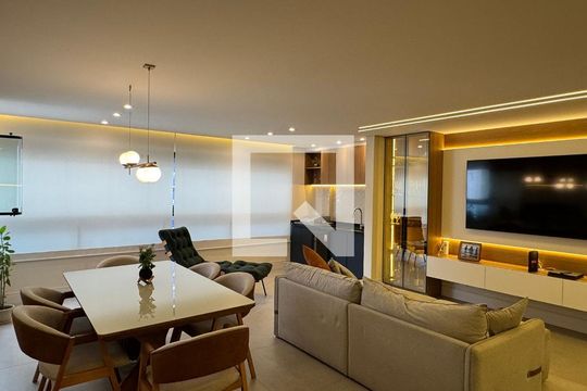 Apartamento à venda com 2 quartos, 89m² em Vila Augusta, Guarulhos