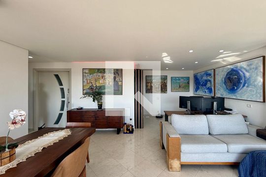 Sala  de apartamento à venda com 3 quartos, 148m² em Santo Amaro, São Paulo