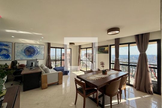 Apartamento à venda com 3 quartos, 148m² em Santo Amaro, São Paulo