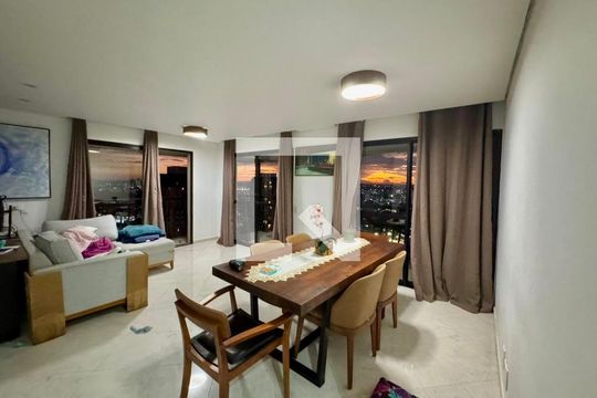 Sala  de apartamento à venda com 3 quartos, 148m² em Santo Amaro, São Paulo