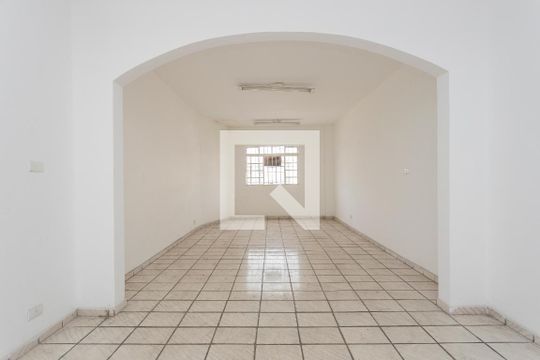 Quarto 1 de casa para alugar com 2 quartos, 75m² em Vila Socorro, São Paulo