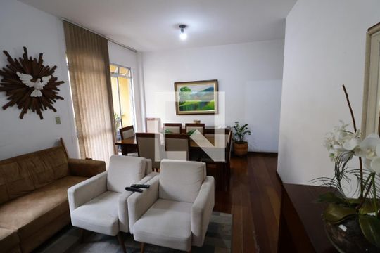 Apartamento à venda com 3 quartos, 88m² em Caiçaras, Belo Horizonte