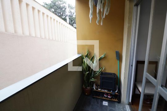 Apartamento à venda com 3 quartos, 88m² em Caiçaras, Belo Horizonte