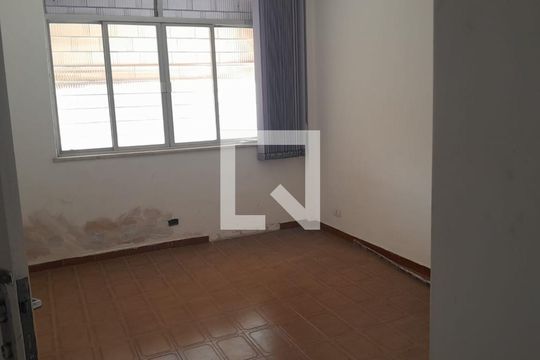 Apartamento para alugar com 1 quarto, 59m² em Vila Valqueire, Rio de Janeiro