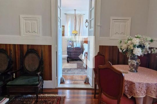 Casa à venda com 7 quartos, 1040m² em Cosme Velho, Rio de Janeiro