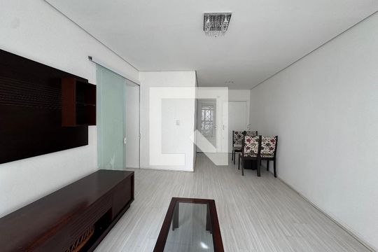 Sala de apartamento para alugar com 3 quartos, 120m² em Centro, Osasco
